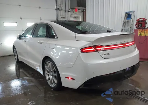 2016 Lincoln Mkz z USA, uszkodzony, nr VIN 3LN6L2J95GR613053